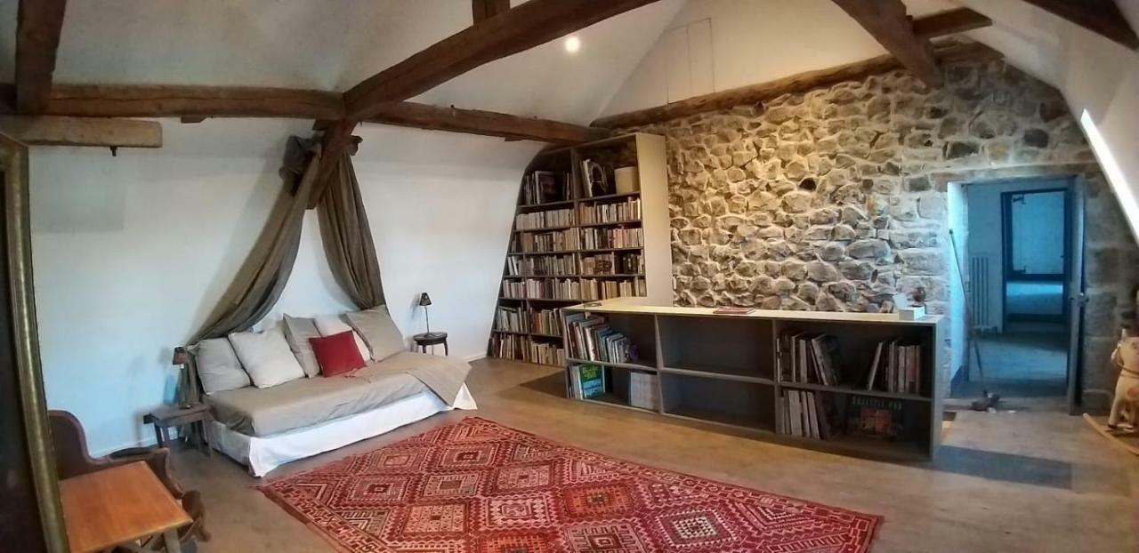 La Cure Grande Maison De Charme De 2 A 14 Personnes Saint-Urcize Экстерьер фото